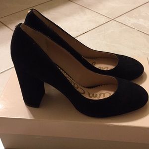 Sam Edelman black suede pumps size 9M